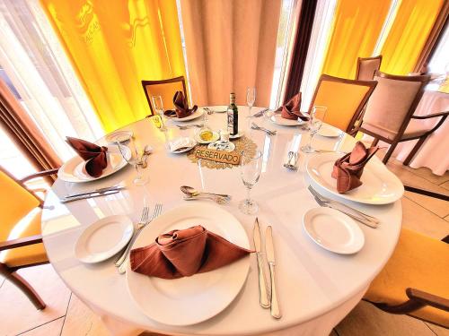 Restoran, Hotel El Araucano in Concepcion Restoran, Hotel El Araucano in Concepcion