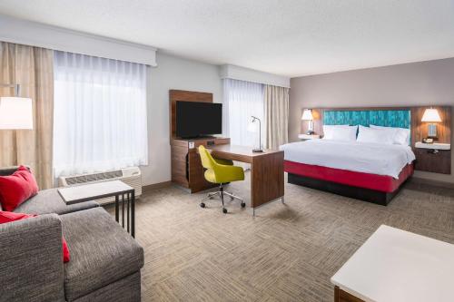 Hampton Inn & Suites Hartford-Manchester in Manchester (CT) Hampton Inn & Suites Hartford-Manchester in Manchester (CT)