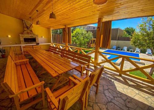 Varanda/terraço, Cozy Villa Yerevan in Jrvezh Varanda/terraço, Cozy Villa Yerevan in Jrvezh