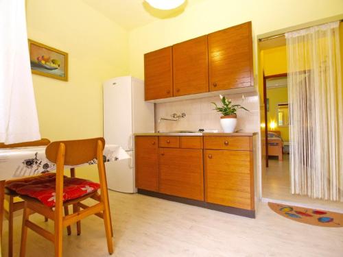 Ferienwohnung für 2 Personen ca 23 qm in Medulin, Istrien Südküste von Istrien (Ferienwohnung fur 2 Personen ca 23 qm in Medulin, Istrien Sudkuste von Istrien) in Medulin Ferienwohnung für 2 Personen ca 23 qm in Medulin, Istrien Südküste von Istrien (Ferienwohnung fur 2 Personen ca 23 qm in Medulin, Istrien Sudkuste von Istrien) in Medulin