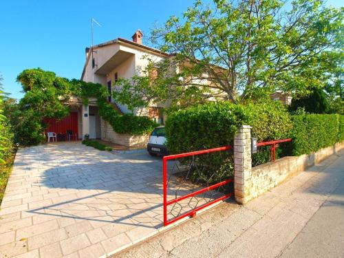 Ferienwohnung für 8 Personen ca 105 qm in Medulin, Istrien Südküste von Istrien (Ferienwohnung fur 8 Personen ca 105 qm in Medulin, Istrien Sudkuste von Istrien) in Medulin Ferienwohnung für 8 Personen ca 105 qm in Medulin, Istrien Südküste von Istrien (Ferienwohnung fur 8 Personen ca 105 qm in Medulin, Istrien Sudkuste von Istrien) in Medulin