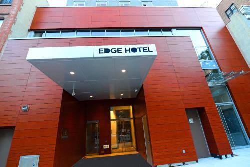 Entrance, Edge Hotel in Harlem Entrance, Edge Hotel in Harlem