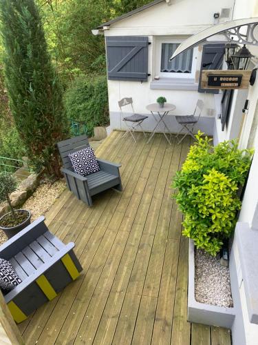 O ' Garden et sa terrasse in Bonsecours O ' Garden et sa terrasse in Bonsecours