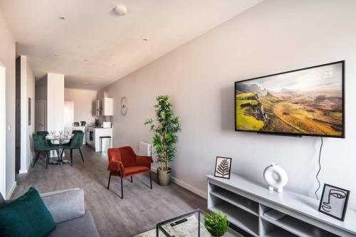 Modern & Spacious 2 Bed Apartment in Waterloo Liverpool in Crosby Modern & Spacious 2 Bed Apartment in Waterloo Liverpool in Crosby