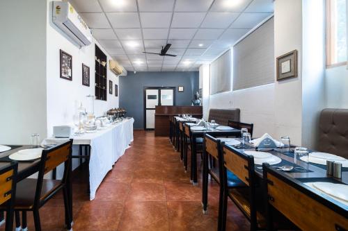 Restaurant, Aashreya Suites Tiruvannamalai in Samudram Restaurant, Aashreya Suites Tiruvannamalai in Samudram