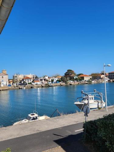 Surrounding environment, LE PECHE MIGNON - Appart 2 - locationlatamarissiere in Agde Surrounding environment, LE PECHE MIGNON - Appart 2 - locationlatamarissiere in Agde