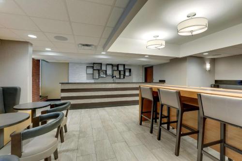 Bar/Lounge, Drury Inn Paducah in Paducah Bar/Lounge, Drury Inn Paducah in Paducah