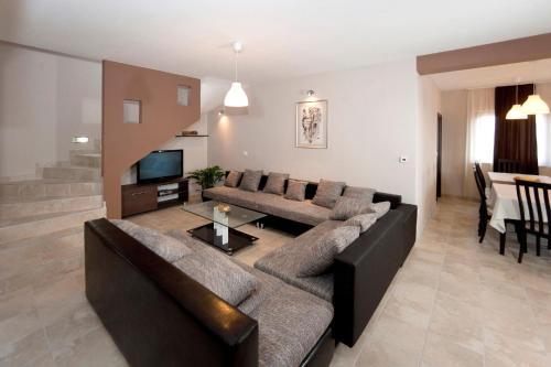 Ferienhaus für 12 Personen in Cukrici, Istrien Westküste von Istrien (Ferienhaus fur 12 Personen in Cukrici, Istrien Westkuste von Istrien) in 沃德年 Ferienhaus für 12 Personen in Cukrici, Istrien Westküste von Istrien (Ferienhaus fur 12 Personen in Cukrici, Istrien Westkuste von Istrien) in 沃德年