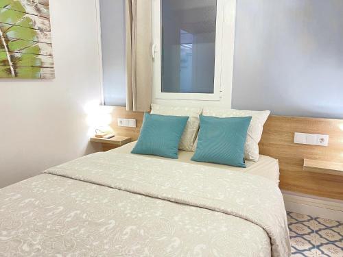 Lazy Donkey Sagrada Familia