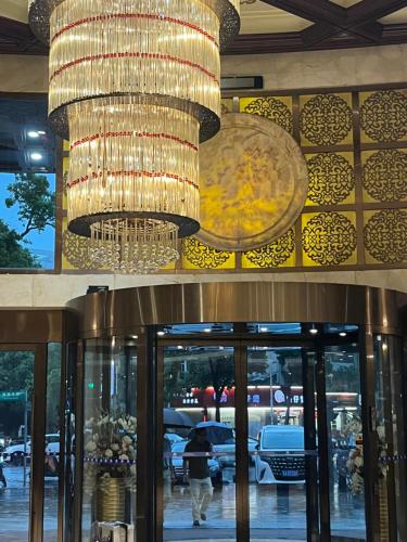 大廳, Days Hotel & Suites China Town - Metro Line 2 - Nearby Wuyi Square - 31st foor for breakfast (Days Hotel & Suites China Town---Five minutes to reach Changsha Station, the metro Line 2 & Line 6 a) in 長沙 大廳, Days Hotel & Suites China Town - Metro Line 2 - Nearby Wuyi Square - 31st foor for breakfast (Days Hotel & Suites China Town---Five minutes to reach Changsha Station, the metro Line 2 & Line 6 a) in 長沙