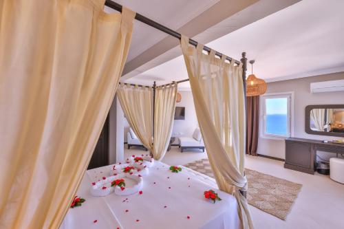 Hill House Adult Only