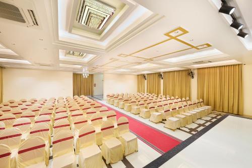 Banquet hall, Hotel Merrytale in Neyveli T.S Banquet hall, Hotel Merrytale in Neyveli T.S