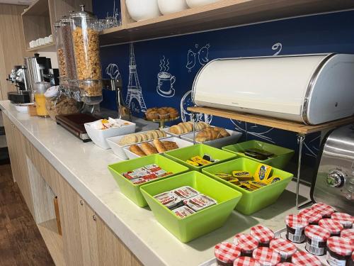 Makanan dan Minuman, ibis budget Gosford in Central Coast Makanan dan Minuman, ibis budget Gosford in Central Coast