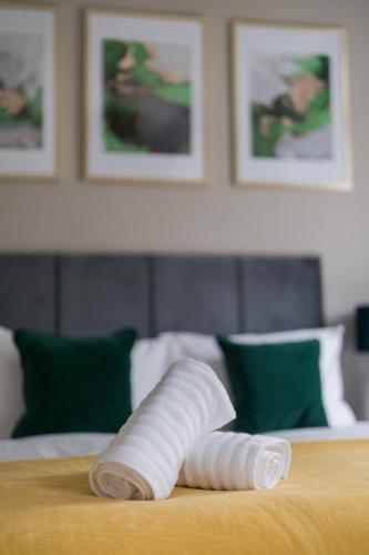 Fabulous Garden Room with en-suite