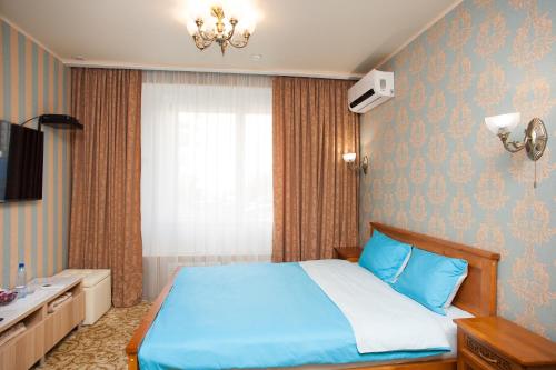 This photo about Day & Night on Academic shared on HyHotel.com