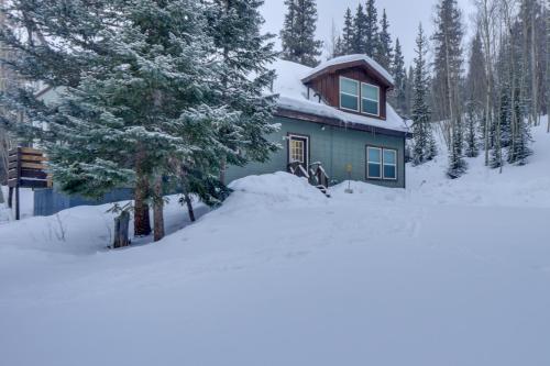 Mountain Cabin 15 Mi to Breckenridge Ski Resort! in Блу ривър Mountain Cabin 15 Mi to Breckenridge Ski Resort! in Блу ривър