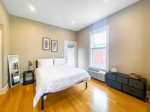 Modern Studio Full Kitchen & Balcony The Hill near Missouri Botanikus Kert Modern Studio Full Kitchen & Balcony The Hill near Missouri Botanikus Kert