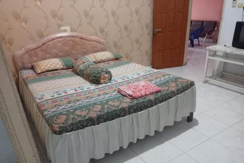 침대, Wisma Sederhana in 마무주 침대, Wisma Sederhana in 마무주