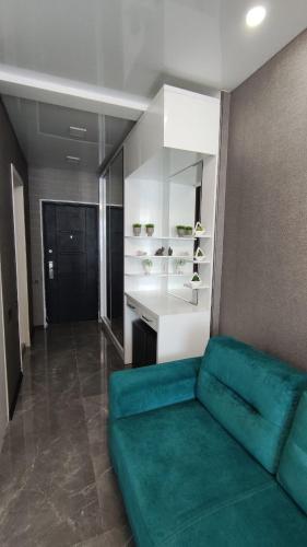 Pirosmani 18D, 21 floor