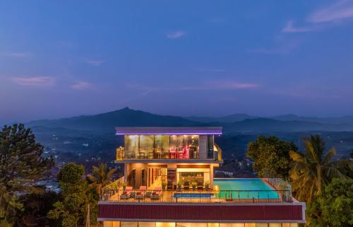 Bar/lounge, View 360 in Kandy Bar/lounge, View 360 in Kandy
