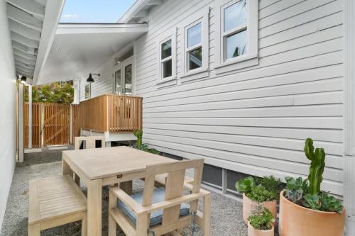 Casa Padrón - Gorgeous Home, Steps to 7th Ave (Casa Padron - Gorgeous Home, Steps to 7th Ave) near Ybor Városi Casa Padrón - Gorgeous Home, Steps to 7th Ave (Casa Padron - Gorgeous Home, Steps to 7th Ave) near Ybor Városi