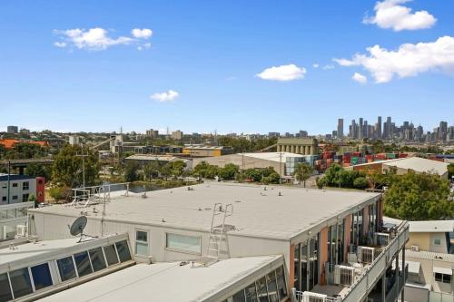 A River-side 2bdm Footscray Oasis + Parking in 富茨克雷 A River-side 2bdm Footscray Oasis + Parking in 富茨克雷