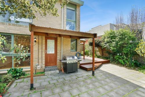Bright & Lovely @ Balwyn Townhouse w parking BBQ in Balwyn Bright & Lovely @ Balwyn Townhouse w parking BBQ in Balwyn