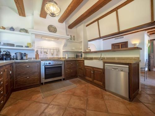 Villa Picassa with sea view in Deya Villa Picassa with sea view in Deya