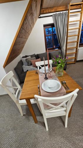 Food and beverages, Apartmany Horsky Dvur in Bedrichov U Jablonce Nad Nisou Food and beverages, Apartmany Horsky Dvur in Bedrichov U Jablonce Nad Nisou