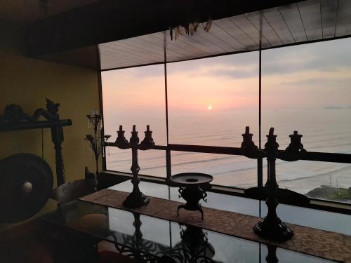 Black Shark Apartments