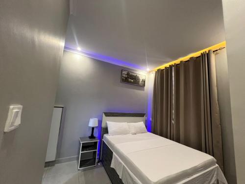 Mid town Serene Apartment