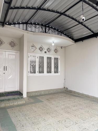 SAMAWA FAMILY House in Banyuwangi SAMAWA FAMILY House in Banyuwangi