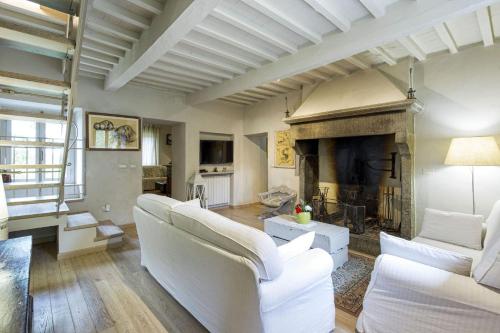Villa Magnolia in Adatti Villa Magnolia in Adatti