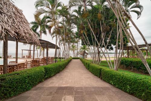 Létesítmények, Amatique Bay Hotel in Puerto Barrios Létesítmények, Amatique Bay Hotel in Puerto Barrios