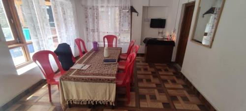 Jahangir cottage Pahalgam in Pahalgam Jahangir cottage Pahalgam in Pahalgam