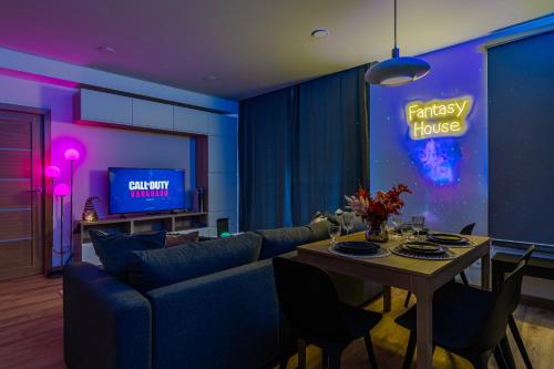 Fantasy House, cozzy apartmens, free parking, long stays welcome in Lazdynėliai Fantasy House, cozzy apartmens, free parking, long stays welcome in Lazdynėliai
