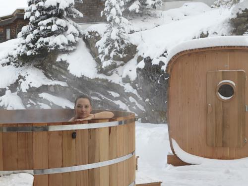 Hot tub, Hotel des Dromonts by SOWELL COLLECTION in Avoriaz Hot tub, Hotel des Dromonts by SOWELL COLLECTION in Avoriaz
