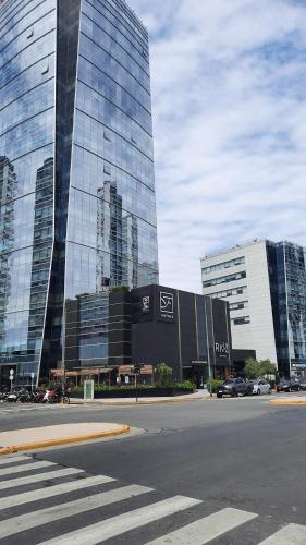 Apartment Deluxe in Madero Harbour