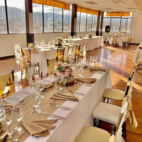 Εστιατόριο, Hotel El Cisne Internacional in Ριομπάμπα Εστιατόριο, Hotel El Cisne Internacional in Ριομπάμπα