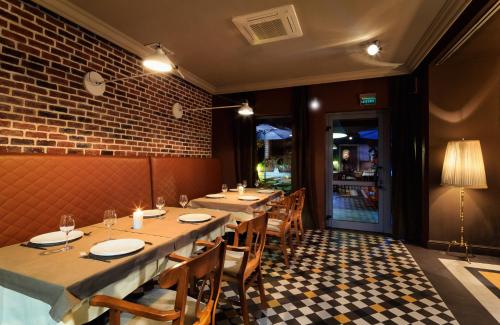 This photo about Pensiunea Hugo shared on HyHotel.com