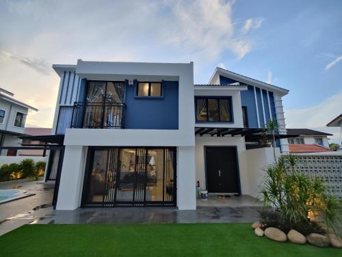 A szálláshely kívülről, Ipoh Eden Pool Villa Suites near Birch Emlékmű Toronyóra A szálláshely kívülről, Ipoh Eden Pool Villa Suites near Birch Emlékmű Toronyóra