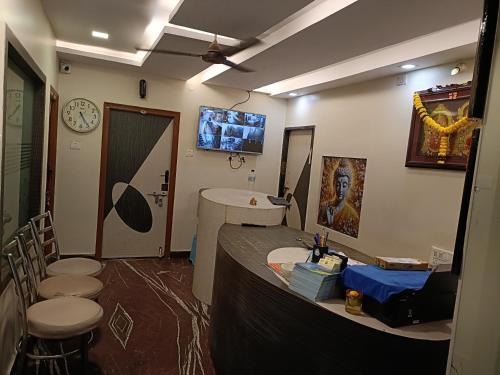 Lobby, Hotel Dakshin Sea Paradise in Visakhapatnam Lobby, Hotel Dakshin Sea Paradise in Visakhapatnam