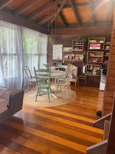 “Jinwhi” in Beechmont “Jinwhi” in Beechmont