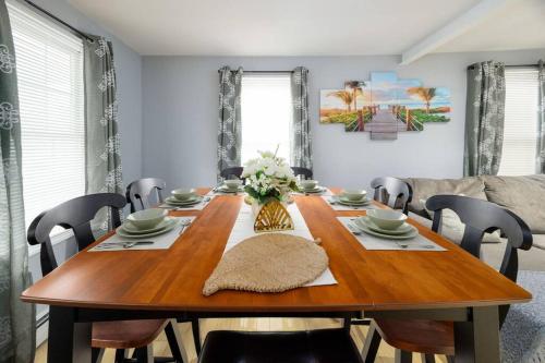 Convenient Braintree Home - 3 Bedroom Sleeps 8 in Braintree Convenient Braintree Home - 3 Bedroom Sleeps 8 in Braintree