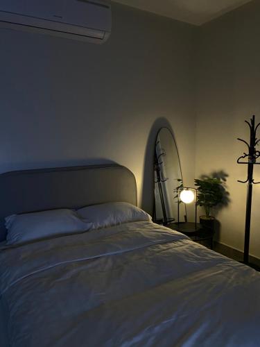 Luxury Boulevard Studio With Outdoor Area