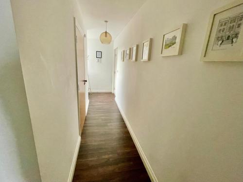 2 bedroom City-Centre apartment with Free parking in Blackstaff Stop 2 bedroom City-Centre apartment with Free parking in Blackstaff Stop