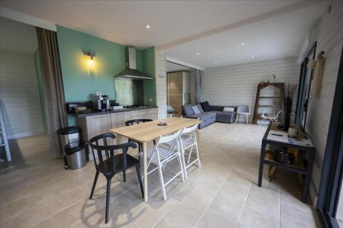 L'Eden des Grisons in Le Sauze-du-Lac L'Eden des Grisons in Le Sauze-du-Lac