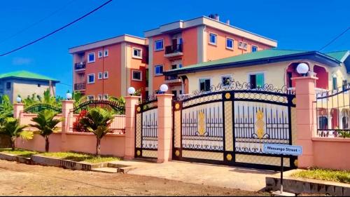 Massango Guesthouse (The Diamond Princess) in Limbe Massango Guesthouse (The Diamond Princess) in Limbe