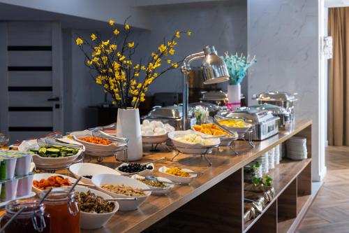 식음료(F&B), 그랜드 호텔 아이세르 (Grand Hotel Ai Ser) in 알마티 식음료(F&B), 그랜드 호텔 아이세르 (Grand Hotel Ai Ser) in 알마티