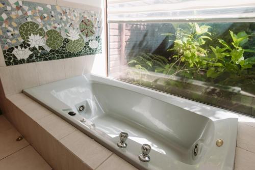 جاكوزي, Hotel Posada del Rio - Parque Metrenehue in Quetroleufu جاكوزي, Hotel Posada del Rio - Parque Metrenehue in Quetroleufu